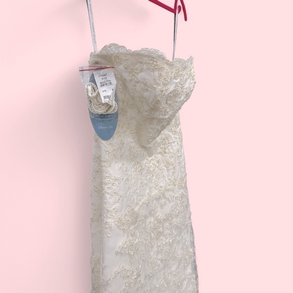 ALFRED ANGELO COLLECTION - 1774NT LACE ON NET GOWN WEDDING DRESS size 8 NWT - Picture 10 of 16